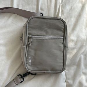 Brixley crossbody